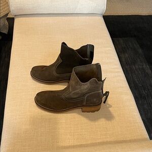 Elegant Dark Brown Suede Ankle Boots